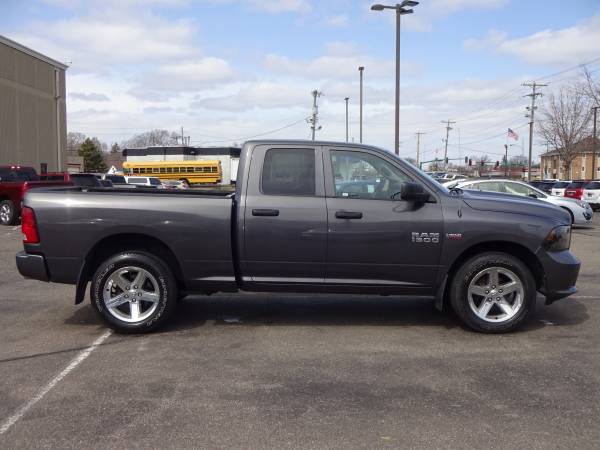 2014 RAM Ram Pickup 1500 Express 4x4 4dr Quad Cab 6 3 ft SB Pickup for sale in Minneapolis, MN – photo 8