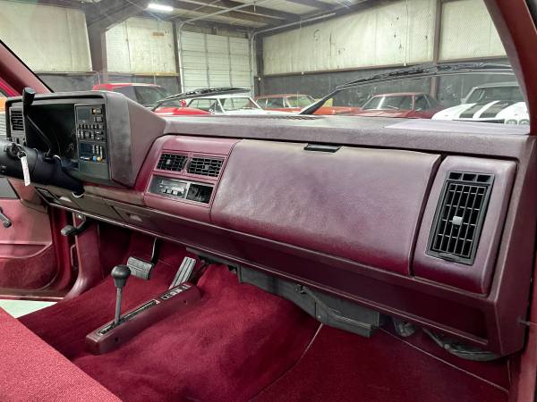 1988 GMC Sierra 1500 SWB 4x4 Pickup 57K Miles 526814 - cars & for sale in Sherman, NC – photo 17