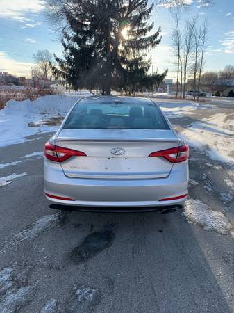 2016 Hyundai Sonata - - by dealer - vehicle automotive for sale in Suamico, WI – photo 5