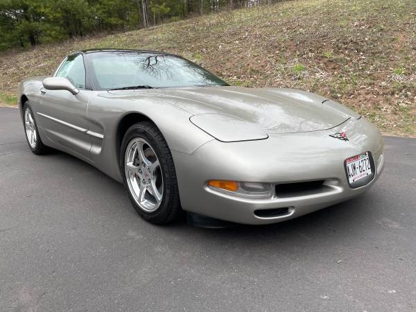 2001 corvette low low miles for sale in Iron River, MN – photo 2