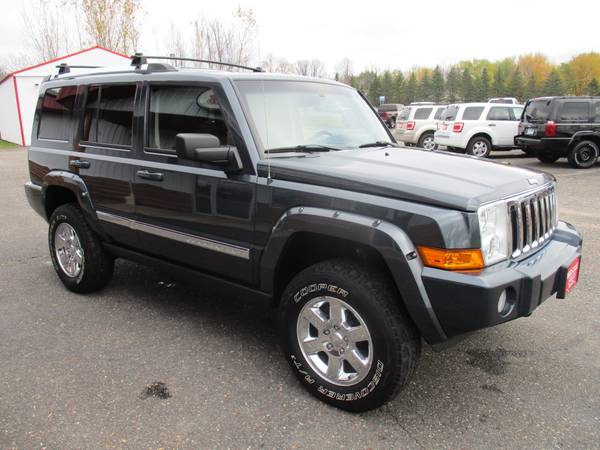 HEMI POWER! MOON ROOF! 2008 JEEP COMMANDER LIMITED 4X4 for sale in Foley, MN – photo 9