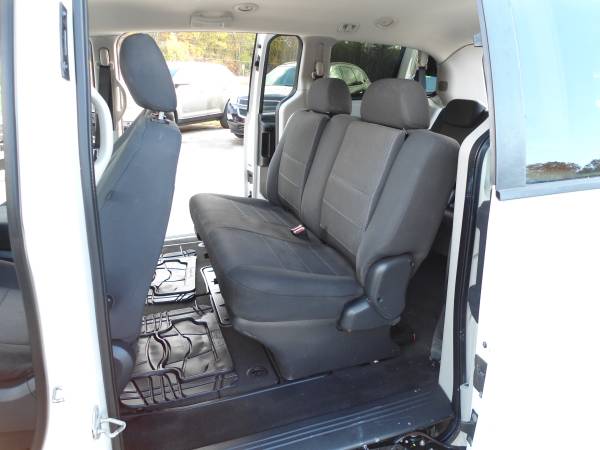 Dodge Grand Caravan Reliable Safe Van Extra Clean **1 Year... for sale in Hampstead, MA – photo 20
