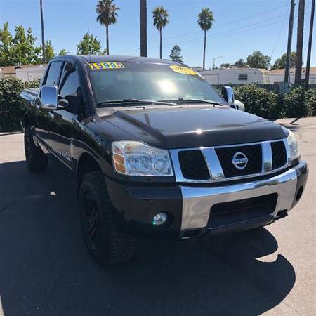 2007 Nissan Titan SE *4x4* Crew Cab*Clean*Financing Available* for sale in Santa Rosa, CA – photo 3