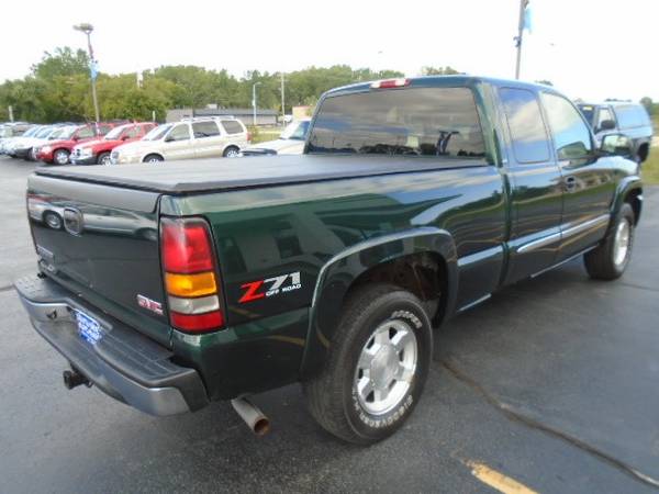 2004 GMC Sierra 1500 SLE Ext. Cab Short Bed 4WD for sale in Cudahy, WI – photo 8
