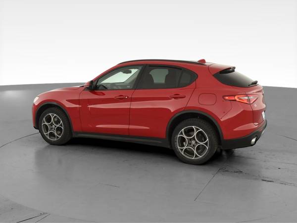 2018 Alfa Romeo Stelvio Sport SUV 4D hatchback Red - FINANCE ONLINE... for sale in Long Beach, CA – photo 6