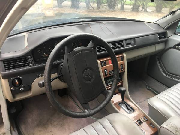 1986 Mercedes Benz 300 E - cars & trucks - by owner - vehicle... for sale in West Palm Beach, FL – photo 9
