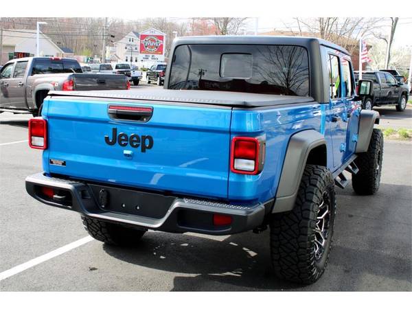 2020 Jeep Gladiator SPORT ONE OF A KIND MUST SEE ONLY 8, 840 MILES for sale in Salem, NH, VT – photo 8
