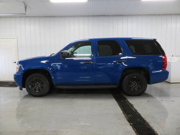 2013 Chevy Tahoe 1 Owner RWD 5.3L V8 Cruise - Warranty for sale in Wayland, MI – photo 2