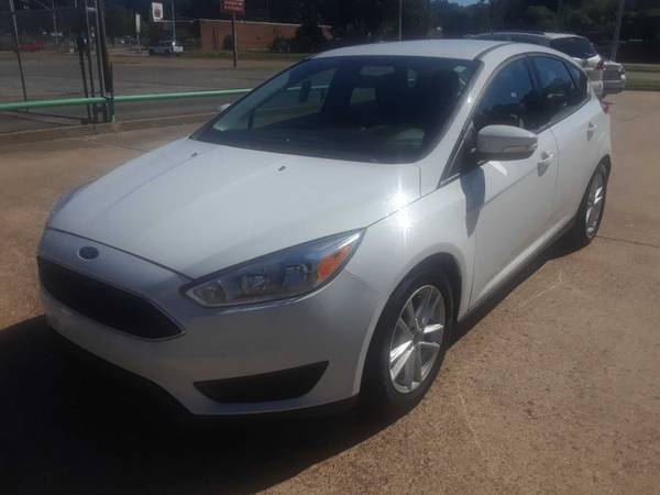 2017 FORD FOCUS SE for sale in Memphis, TN – photo 2