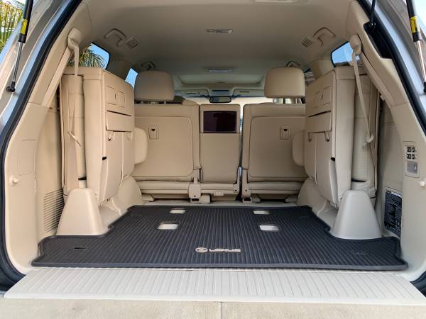 LEXUS LX570 4WD 1 OWNER EXCELLENT CONDITION ULTRA LOW MILES - cars & for sale in San Diego, CA – photo 12