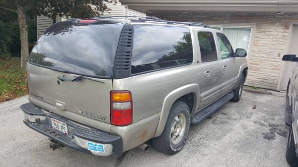 Chevy Suburban for sale in Green Bay, WI – photo 2