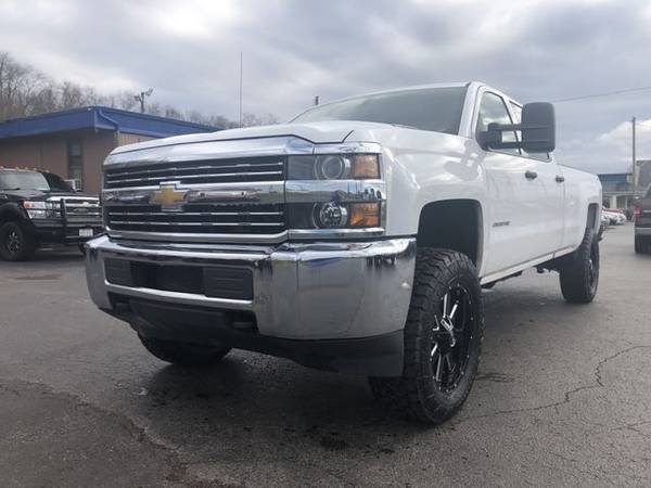 2015 Chevrolet Silverado 2500 HD Crew Cab - In-House Financing... for sale in Chillicothe, OH – photo 3