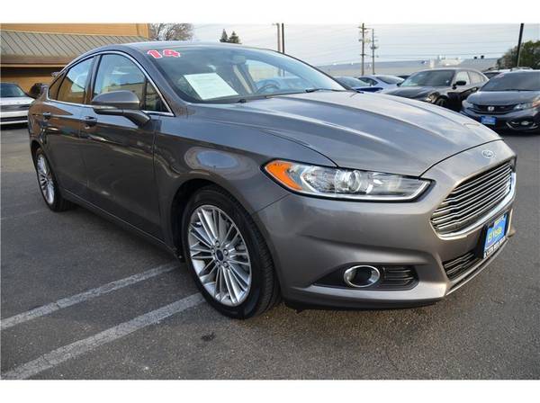 2014 Ford Fusion SE Sedan 4D - - by dealer - vehicle for sale in Modesto, CA – photo 4