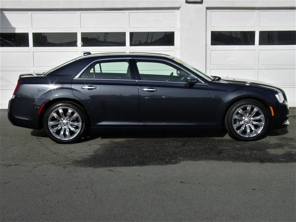 2017 Chrysler 300C. Nav. Remote Start. Heated Leather Seats. 12k miles for sale in Eureka, CA – photo 8
