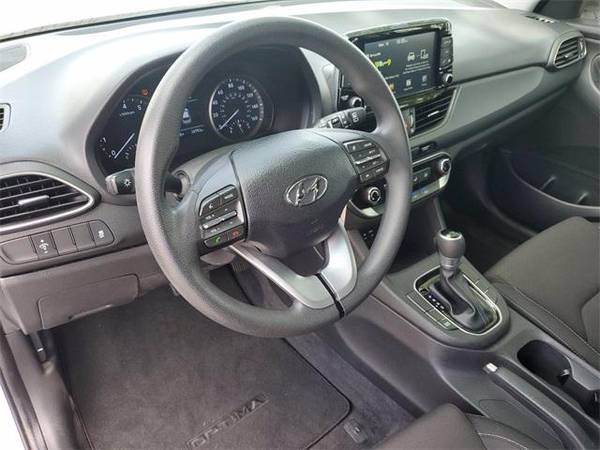 2018 Hyundai Elantra GT Base - - by dealer - vehicle for sale in TAMPA, FL – photo 15