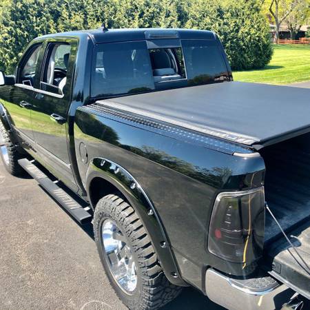 LIFTED 2013 RAM 1500 4X4! HARD LOADED! MODDED OUT! CLEAN! - cars & for sale in Mankato, MN – photo 7