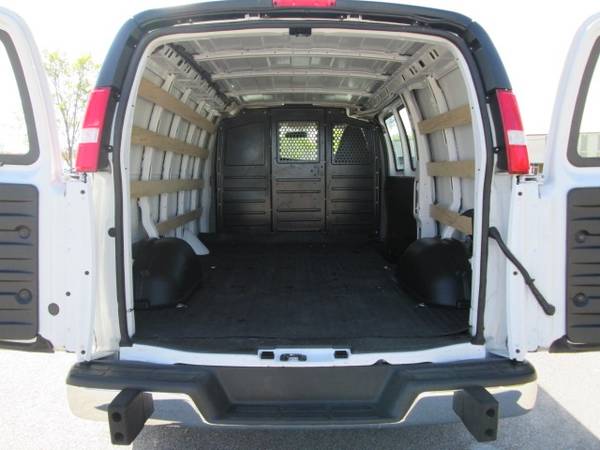 2020 GMC Savana 2500 Work Van van Summit White - - by for sale in Bentonville, MO – photo 17