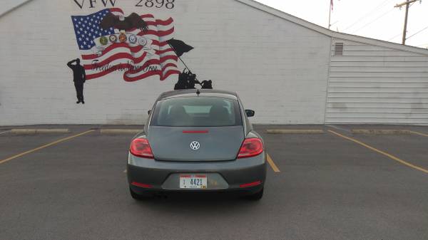 2013 Volkswagen beetle 2.5 l - cars & trucks - by dealer - vehicle... for sale in Toledo, OH – photo 6