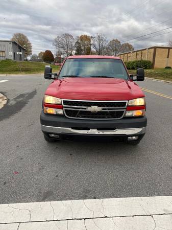 2006 Chevy 2500 duramax - cars & trucks - by owner - vehicle... for sale in Reidsville, NC – photo 3
