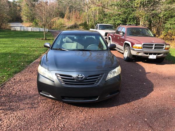 2009 Toyota Camry - cars & trucks - by owner - vehicle automotive sale for sale in Harbeson, DE – photo 2