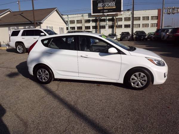 2015 HYUNDAI ACCENT 5DR HB AUTO GS - cars & trucks - by dealer -... for sale in South Bend, IN – photo 5