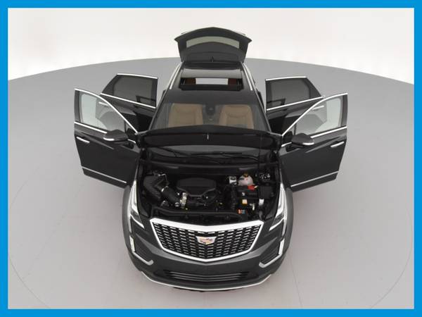 2020 Caddy Cadillac XT5 Premium Luxury Sport Utility 4D suv Black for sale in Hartford, CT – photo 22