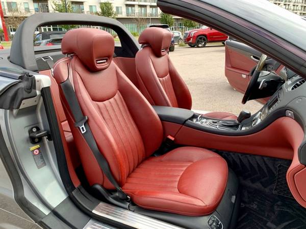 2011 Mercedes SL550 AMG Hard Top Convertible SHOW STOPPER ! WOW for sale in Austin, TX – photo 21