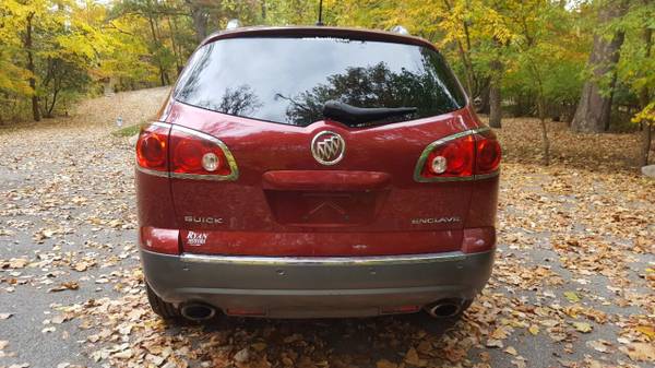 2010 Buick Enclave ( ONLY 103K MILES) - cars & trucks - by dealer -... for sale in Warsaw, IN – photo 4