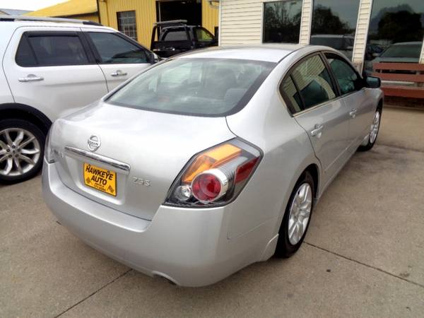 2009 Nissan Altima 2.5 - cars & trucks - by dealer - vehicle... for sale in Marion, IA – photo 6