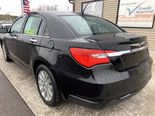 2013 Chrysler 200 4dr Sdn Limited - - by dealer for sale in Chesaning, MI – photo 6