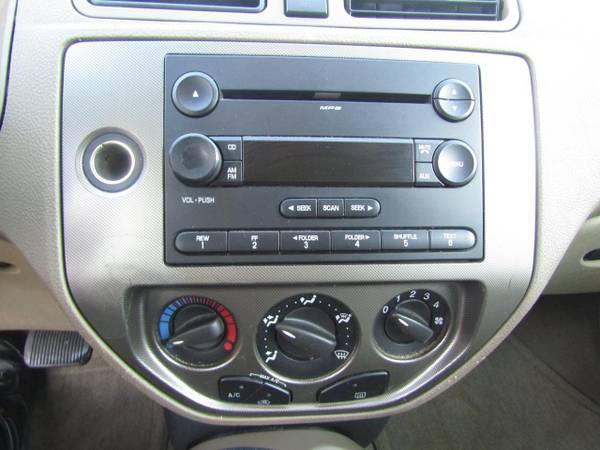 2006 Ford Focus - Suggested Down Payment: $500 for sale in bay city, MI – photo 14