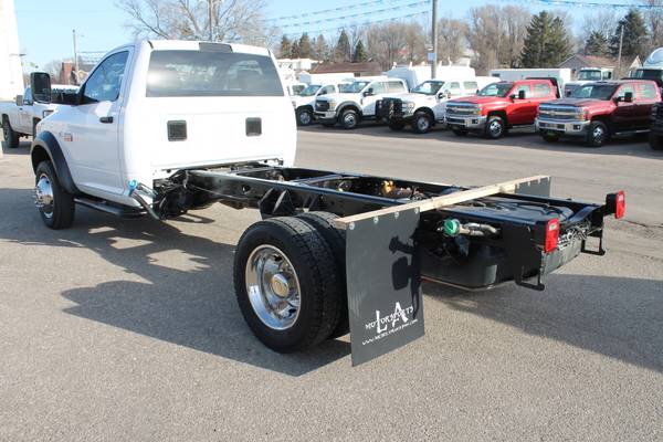 2012 RAM 5500HD REGULAR CAB CHASSIS DUALLY 6.7 CUMMINS DIESEL 4X4... for sale in WINDOM, SD – photo 2