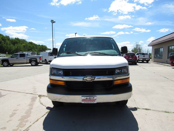 2015 Chevrolet Express Cargo 2500 for sale in Random Lake, WI – photo 2