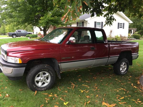 1996 Dodge Ram 1500 V8 4x4 $5500 96,000 mi for sale in Brussels, WI – photo 4