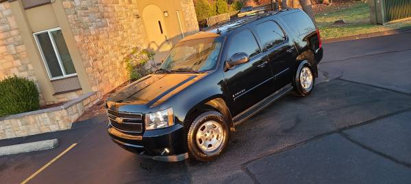 // 07 Chevy Tahoe LT 4X4 2TV DVD// - cars & trucks - by dealer -... for sale in East Hartford, CT – photo 6