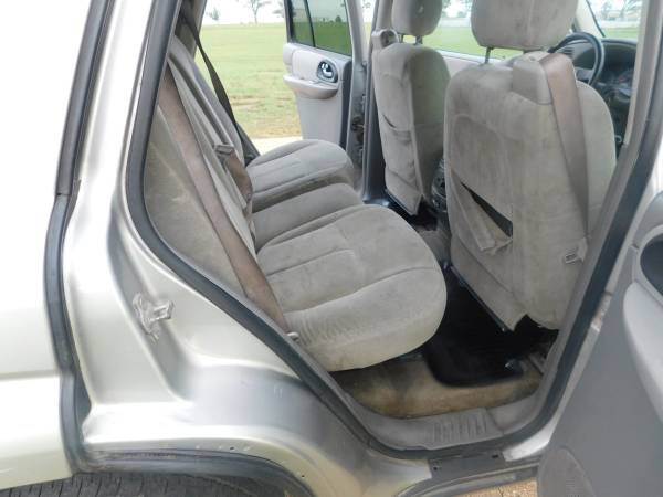2005 Chevy Trailblazer 4x4 for sale in Topeka, KS – photo 12