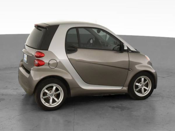 2012 smart fortwo Passion Hatchback Coupe 2D coupe Gray - FINANCE -... for sale in Fresh Meadows, NY – photo 12