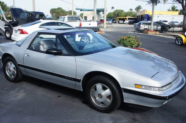 1990 Buick Reatta - - by dealer - vehicle automotive for sale in Lantana, FL – photo 12