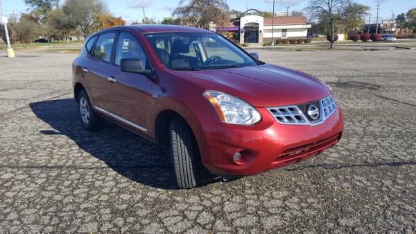 Nissan Rogue AWD 2013 - cars & trucks - by owner - vehicle... for sale in Ann Arbor, MI – photo 3
