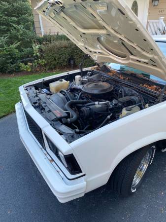 White 1978 El Camino - cars & trucks - by owner - vehicle automotive... for sale in Lynnfield, MA – photo 2