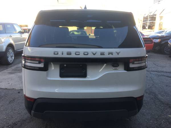 2019 Land Rover discovery all wheel drive - cars & trucks - by owner... for sale in Hamtramck, MI – photo 4