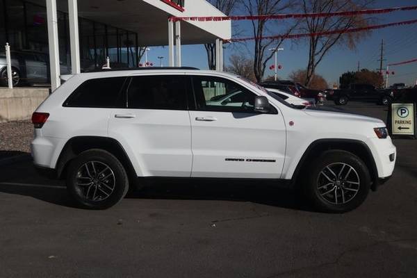 2017 Jeep Grand Cherokee Trailhawk Sport Utility 4D - cars & trucks... for sale in Greeley, CO – photo 2