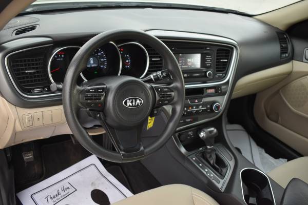 2015 KIA OPTIMA LX ***34K MILES ONLY*** - cars & trucks - by dealer... for sale in Omaha, IA – photo 13