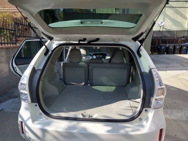 Sale By Owner/2014 toyota prius V Five Hybrid - - by for sale in Los Angeles, CA – photo 2