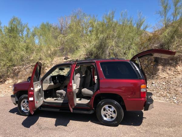 2002 Chevrolet Tahoe 4dr 4WD LS !!! CLEAN CARFAX !!! 2 PREVIOUS OWNERS for sale in Phoenix, AZ – photo 11