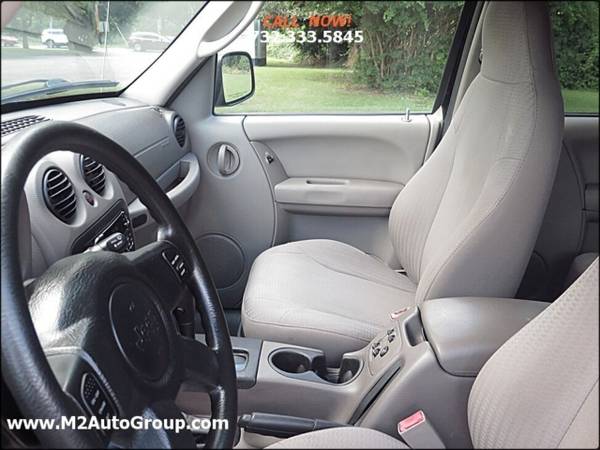 2004 Jeep Liberty Sport 4dr 4WD SUV - - by dealer for sale in East Brunswick, NY – photo 8