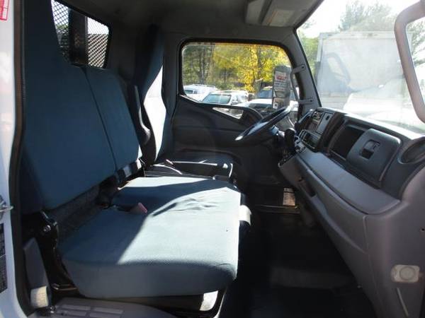 2016 Mitsubishi Fuso FE180 21 FOOT FLAT BED,, 21 STAKE BODY 33K MI.... for sale in south amboy, IN – photo 13