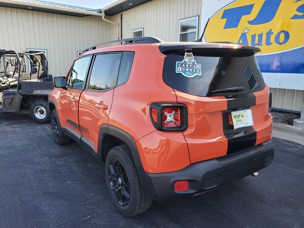 2015 Jeep Renegade for sale in Wisconsin Rapids, WI – photo 6