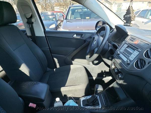2010 *Volkswagen* *Tiguan* *AWD 4dr Automatic S* Blu - cars & trucks... for sale in Woodbridge, District Of Columbia – photo 11