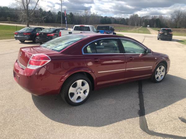2007 Saturn Aura/Malibu - - by dealer - vehicle for sale in Suamico, WI – photo 4